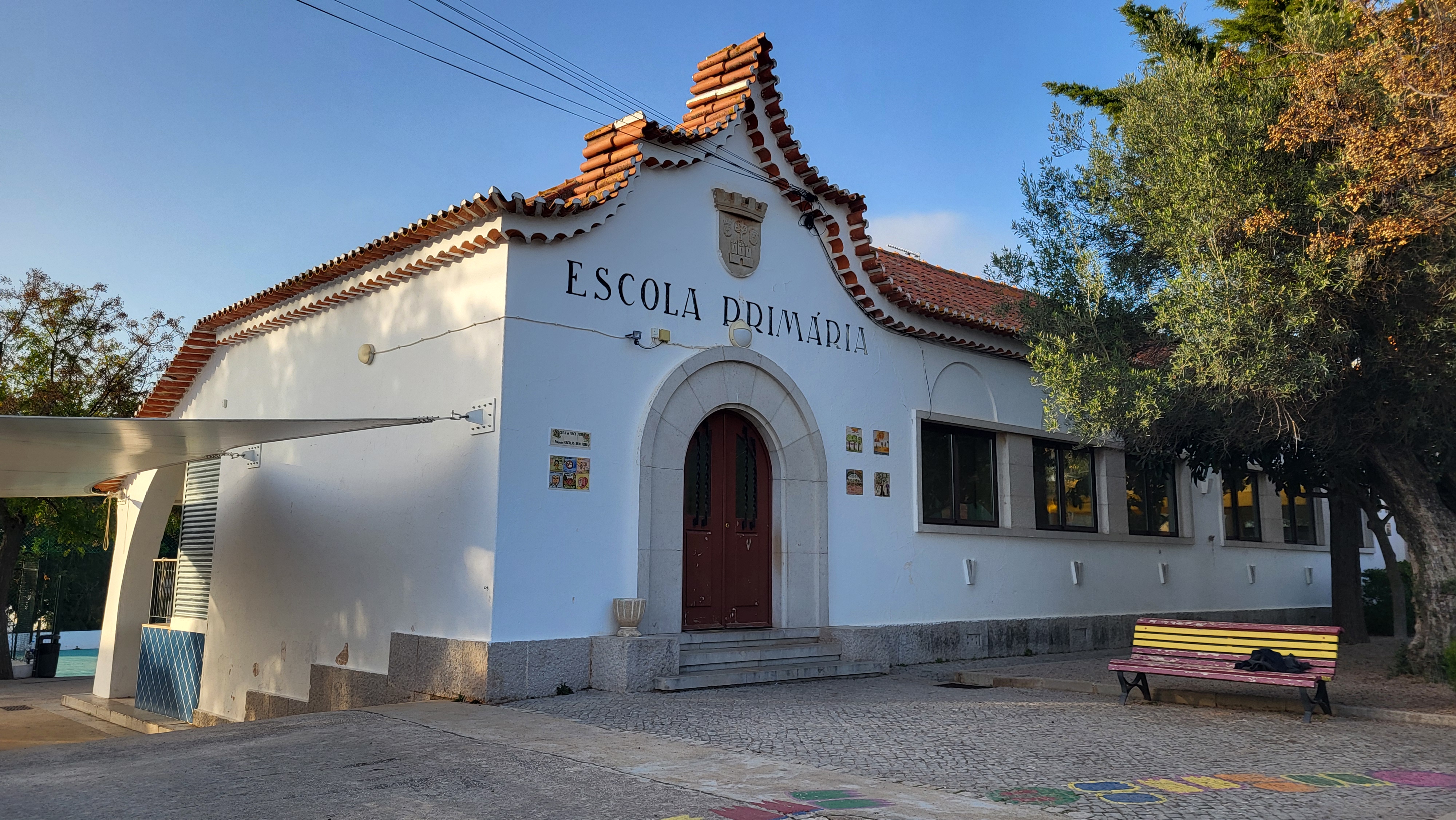 Escola Básica de Vale Judeu